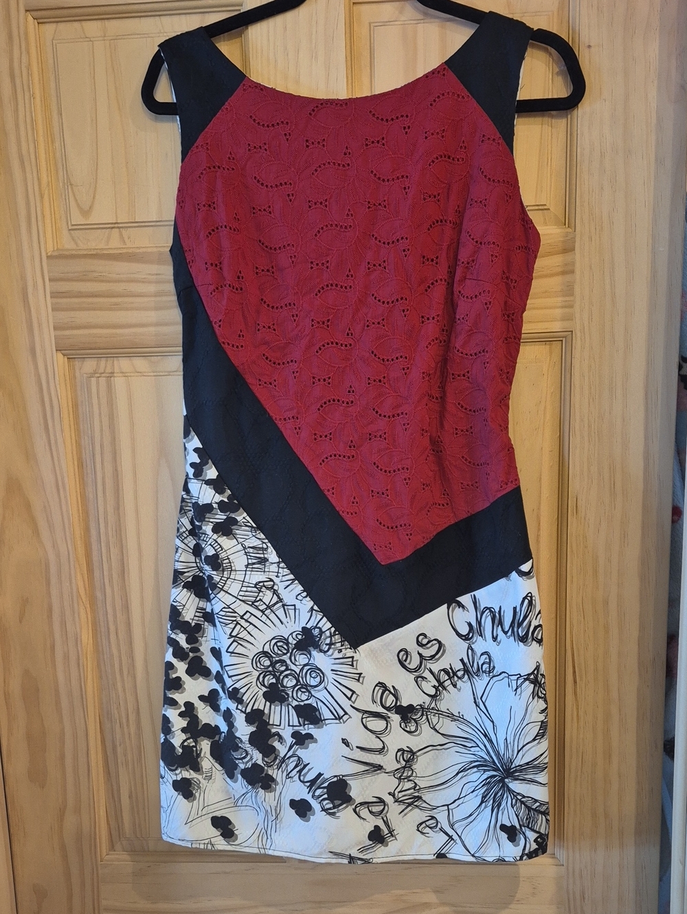 DESIGUAL Colorblock Red and Black Sleeveless Dress with Floral Print Size 42